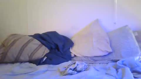 Snapshot of 3rdleg_shawty chatting on December 25, 4:32 pm teaser69man online show from December 25, 4:32 pm