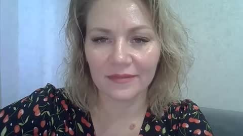 Snapshot of 3susie chatting on September 28, 8:31 am 3susie online show from September 28, 8:31 am