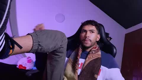 E V I L online show from February 25, 10:41 pm