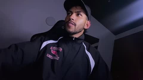 E V I L online show from March 22, 5:22 am