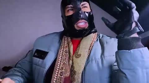 E V I L online show from March 27, 3:34 am