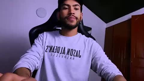 E V I L online show from July 26, 7:04 am