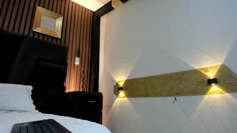 3X NAXAA online show from October 5, 12:47 pm