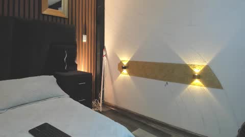 3X NAXAA online show from November 11, 12:27 pm