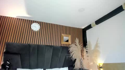 Snapshot of 3x_naxa chatting on February 21, 3:02 pm 3X NAXAA online show from February 21, 3:02 pm