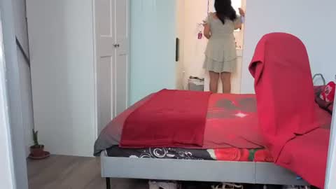 Sexy-Gujju online show from June 18, 7:08 am
