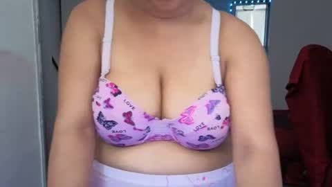 Sexy-Gujju online show from July 28, 11:17 am