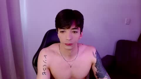 420_user online show from July 25, 7:33 pm
