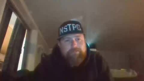 Snapshot of 420happydaz chatting on May 27, 1:24 am 420happydaz online show from May 27, 1:24 am