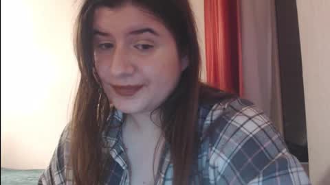 Snapshot of 444____ chatting on December 8, 8:47 pm Katya online show from December 8, 8:47 pm