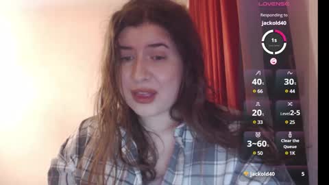 Snapshot of 444____ chatting on December 13, 9:09 pm Katya online show from December 13, 9:09 pm