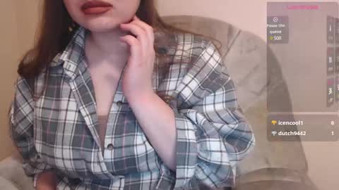 Snapshot of 444____ chatting on January 29, 2:53 pm Katya online show from January 29, 2:53 pm