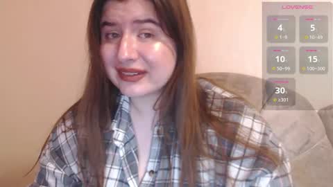 Snapshot of 444____ chatting on February 21, 5:53 pm Katya online show from February 21, 5:53 pm