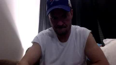 4djmoore online show from February 4, 11:42 pm