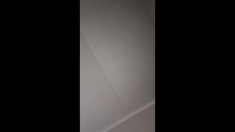 4djmoore online show from April 3, 1:47 am