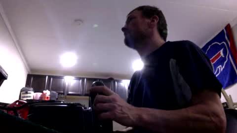 Snapshot of 4djmoore chatting on April 6, 1:25 am 4djmoore online show from April 6, 1:25 am