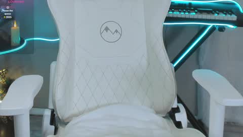 Andrew online show from December 4, 6:11 am