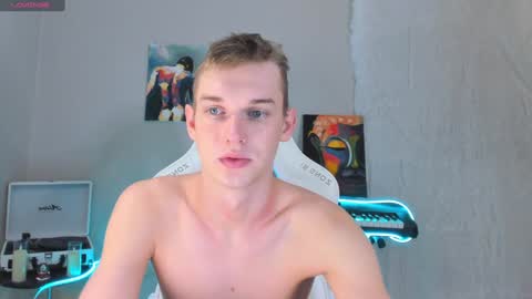 Andrew online show from January 29, 4:47 am