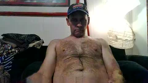 Snapshot of 4nuf chatting on April 3, 8:07 pm 4nuf online show from April 3, 8:07 pm