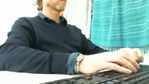 555tony555 online show from October 13, 3:17 am