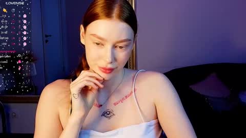 Snapshot of 5th_e1ement chatting on February 12, 11:18 am 5th_e1ement online show from February 12, 11:18 am