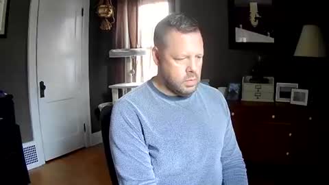 612guy online show from November 22, 5:45 pm