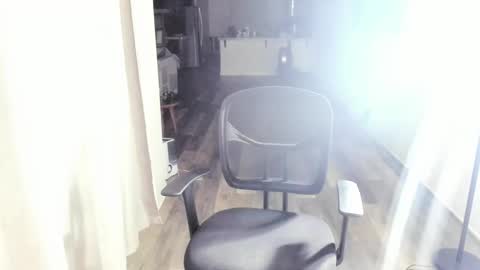 6321231 online show from February 17, 5:37 am