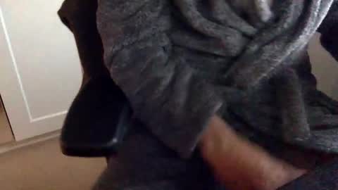 Mr CK online show from November 18, 9:25 am