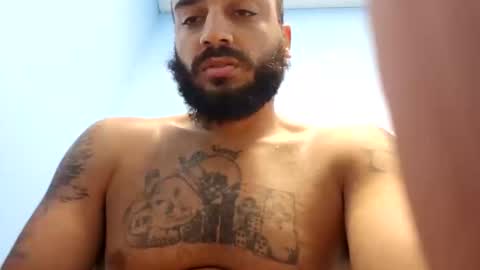 6969bussinnutz6969 online show from October 23, 6:17 pm