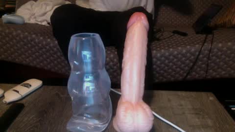 Chris online show from February 9, 7:16 am