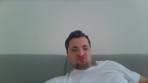 Snapshot of 69baby69baby chatting on March 23, 1:48 pm 69baby69baby online show from March 23, 1:48 pm