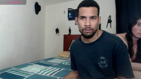 69blackwhite online show from June 13, 5:44 pm