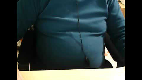 Snapshot of 69desamor chatting on December 25, 8:17 pm 69desamor online show from December 25, 8:17 pm