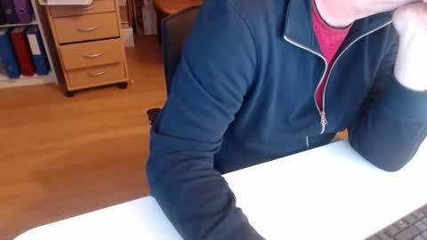 69pifpaf online show from December 15, 7:23 am