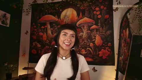 B R I E L A  online show from May 17, 4:43 am