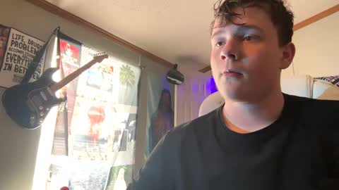 Snapshot of 710lemonade420 chatting on December 18, 8:36 pm lemonade online show from December 18, 8:36 pm