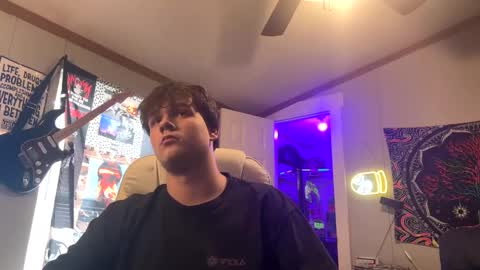 Snapshot of 710lemonade420 chatting on February 8, 8:32 pm lemonade online show from February 8, 8:32 pm