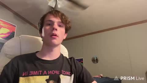 Snapshot of 710lemonade420 chatting on October 2, 5:03 am lemonade online show from October 2, 5:03 am