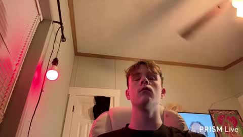 Snapshot of 710lemonade420 chatting on December 17, 12:00 pm lemonade online show from December 17, 12:00 pm