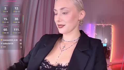 Loren Wood online show from October 15, 3:01 pm