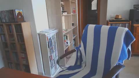 Snapshot of 7thsojourn chatting on November 9, 9:18 am Papi online show from November 9, 9:18 am