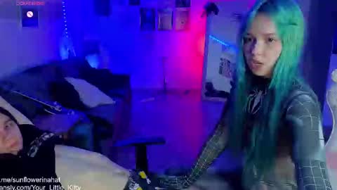 Cornelia and Dante online show from March 10, 3:41 pm