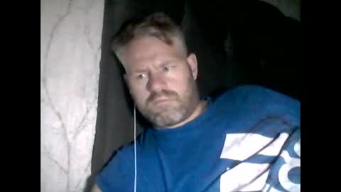 81jonnyx online show from December 12, 11:36 pm