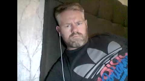 81jonnyx online show from December 13, 6:16 pm