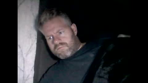 81jonnyx online show from December 19, 11:14 pm