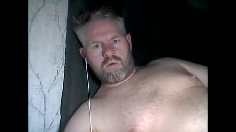 81jonnyx online show from December 20, 9:39 pm