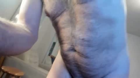 Snapshot of 88melter chatting on April 15, 3:46 am 88melter online show from April 15, 3:46 am