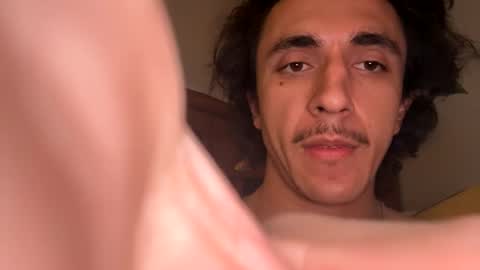 Snapshot of 8inchandres chatting on March 10, 11:21 am Andy online show from March 10, 11:21 am