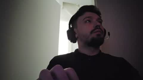 8inchdude93 online show from July 31, 6:57 am