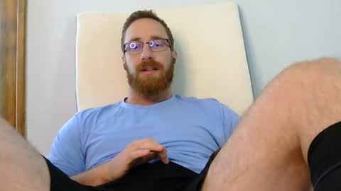 8InchesAndSomeHoles online show from July 23, 5:44 pm